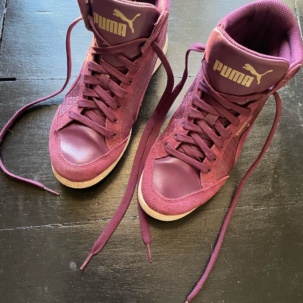 Puma Women's High-Top Sneakers - Burgundy
